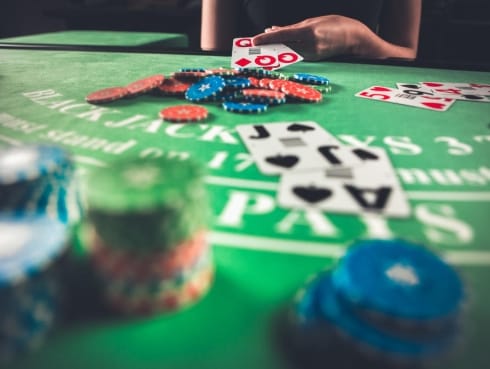 کلاسک اسپیڈ بلیک جیک 67 game thumbnail